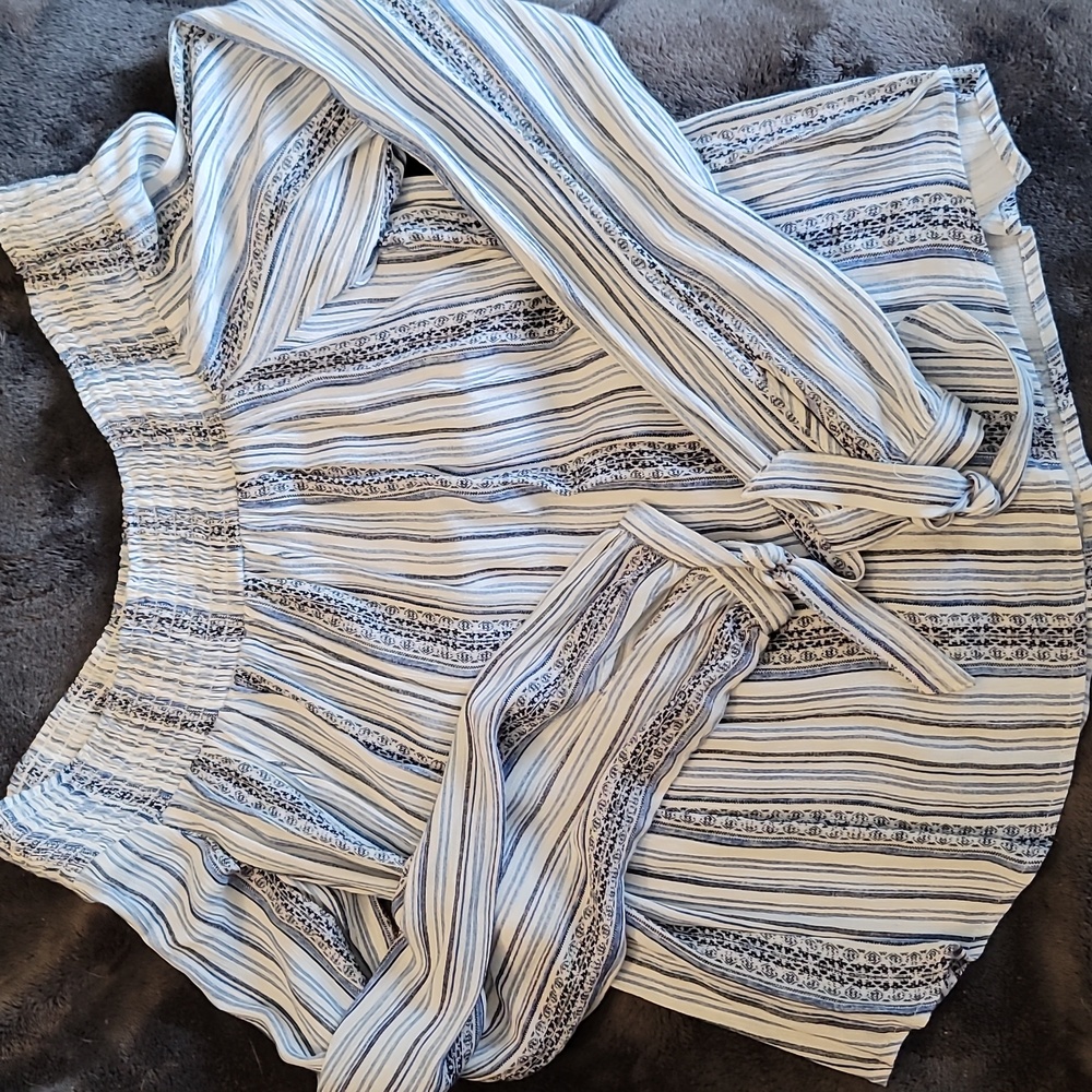 Off shoulder longsleeve